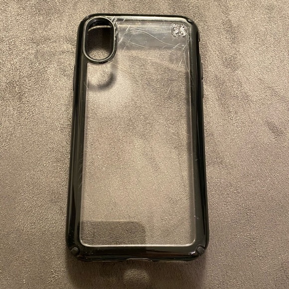iPhone X speck case - Picture 1 of 2